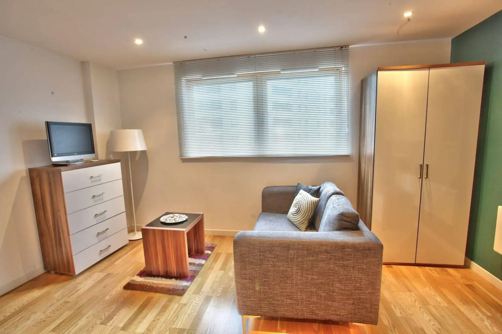 Gateway Apartments