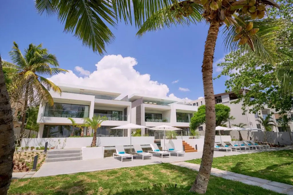 Les Estivales Beachfront Apartments & Penthouses by LOV Mauritius