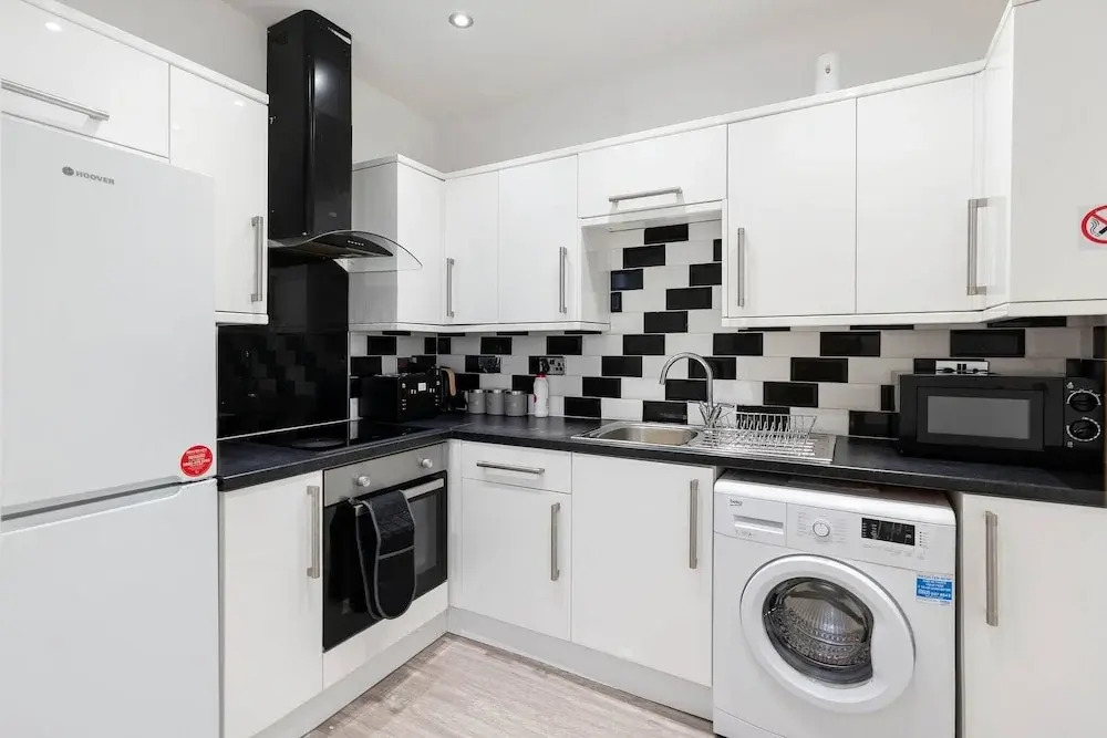 Edinburgh Beach Apartment Free On-street Parking