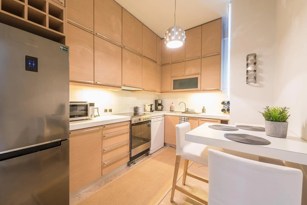 Traveler s Dream 4 Brdm Renovated Penthouse