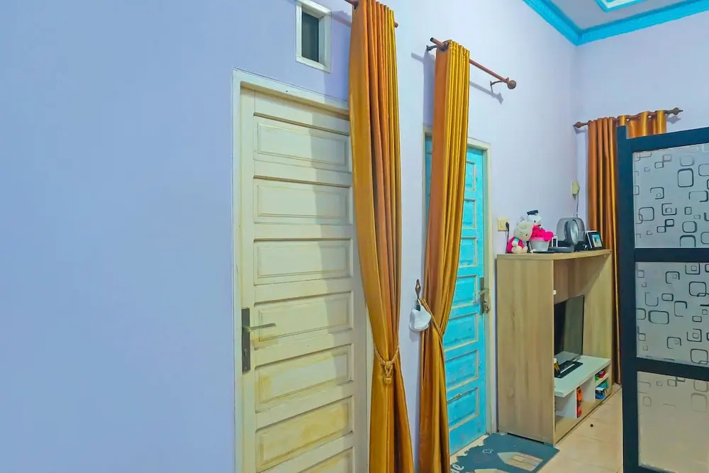 Hotel O Adam Kost SyariahNearWisata Jembatan Barito