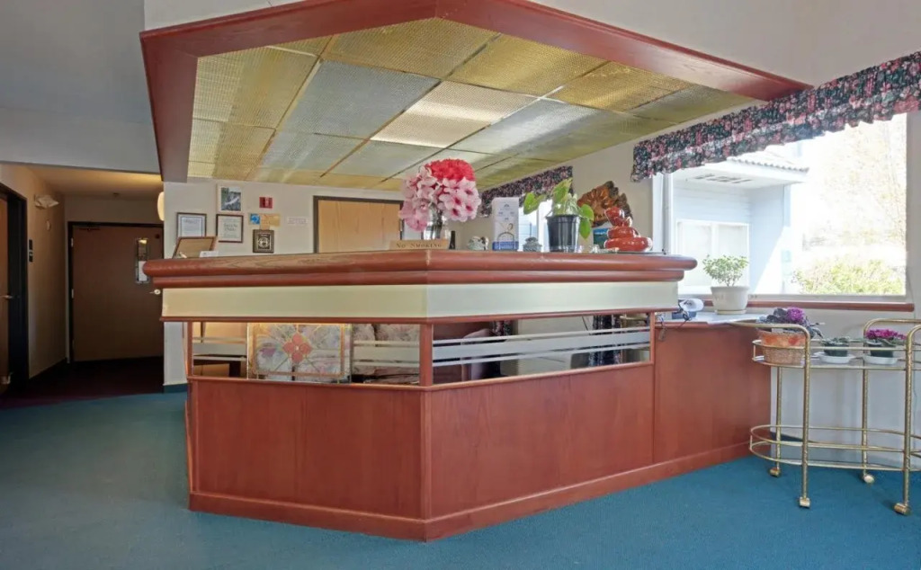 Americas Best Value Inn & Suites-Forest Grove/Hillsboro
