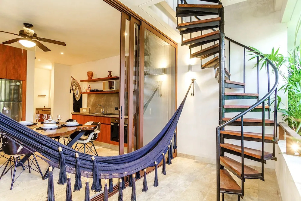 Jungle Luxury in Private Residential Area & Stunning Rooftop by Stella Rentals