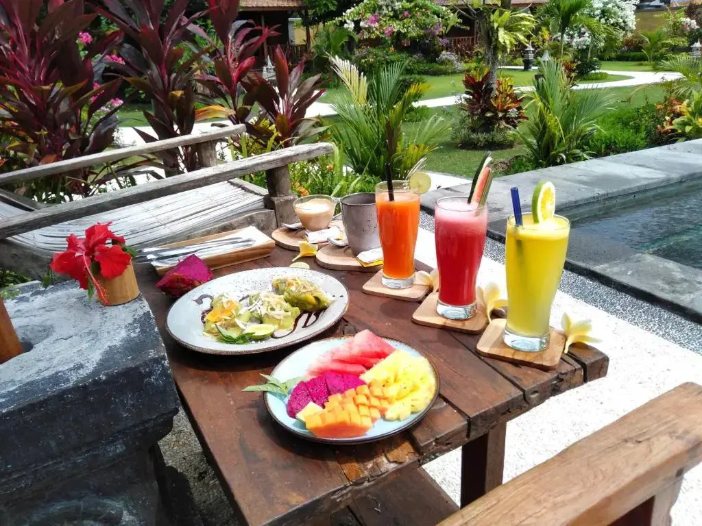 Kubu Kangin Resort