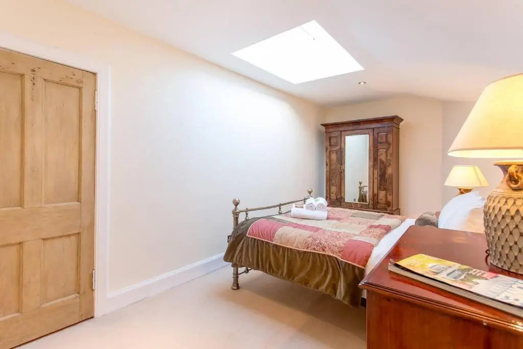 ALTIDO Spacious 3BR Mews House behind Calton Hill
