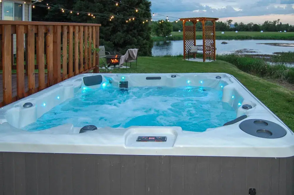 Mcminnville Wine Country Home w/ Hot Tub + Deck