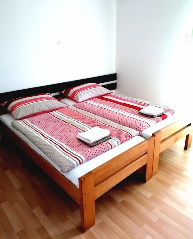 Motel Licki Krovovi