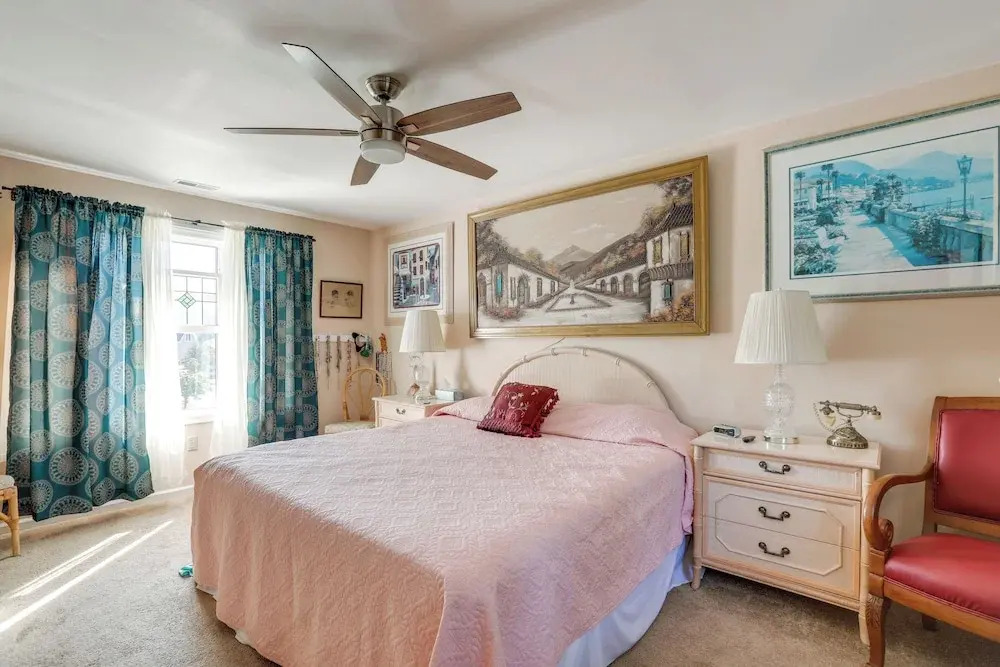 1 Mi To Beach: Eclectic Home In North Cape May!