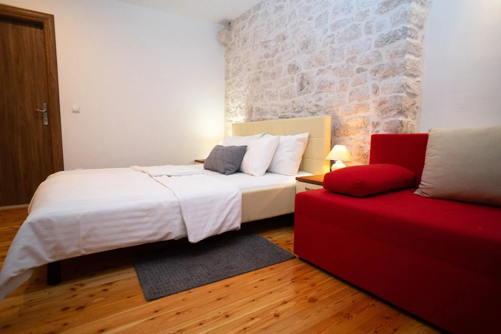 Stone house Lino Trogir