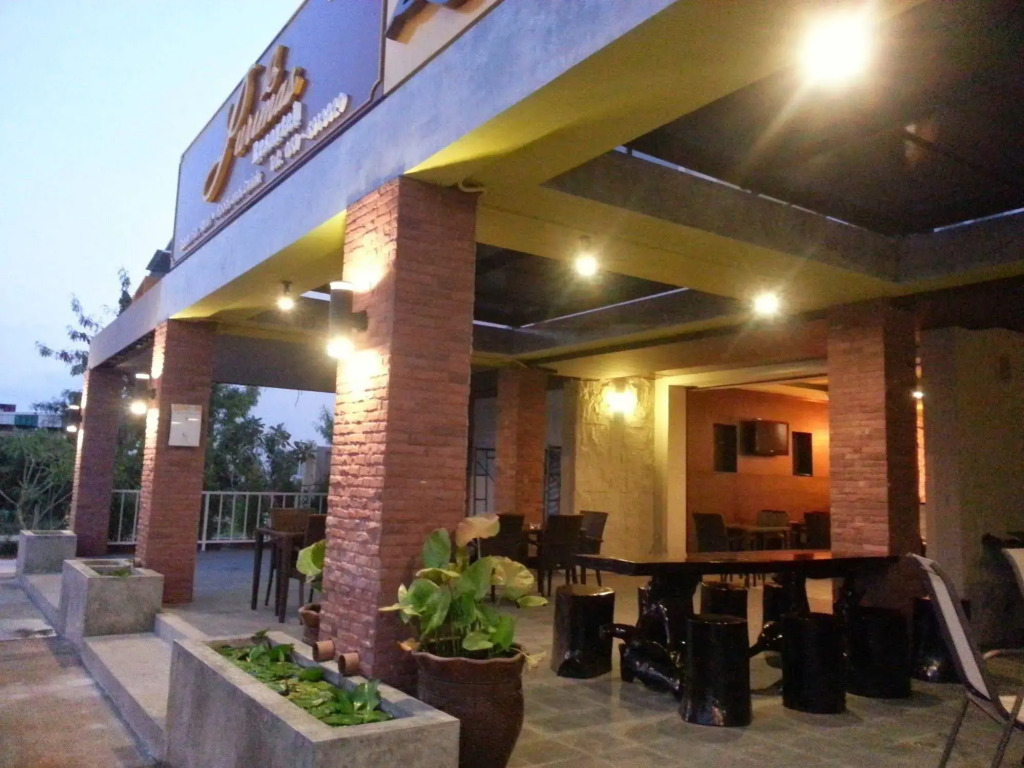 Purimas Resortel
