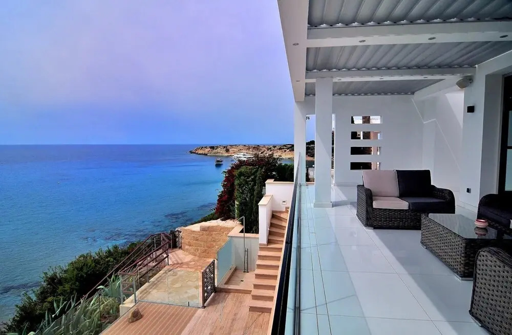 Water's Edge Villa