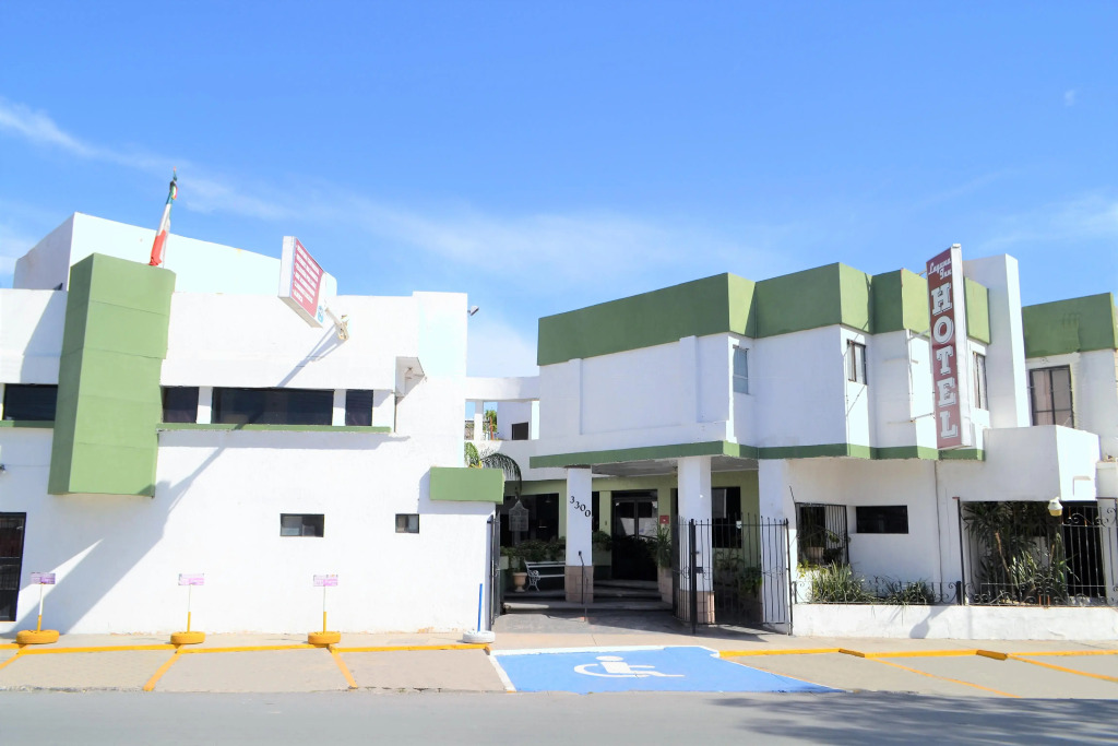 Laguna Inn