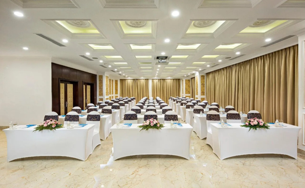 Eden Hotel