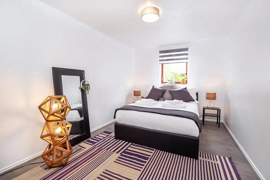 30 Fewster Way York