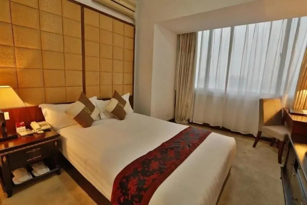 Rayfont Hongqiao Hotel & Apartment Shanghai