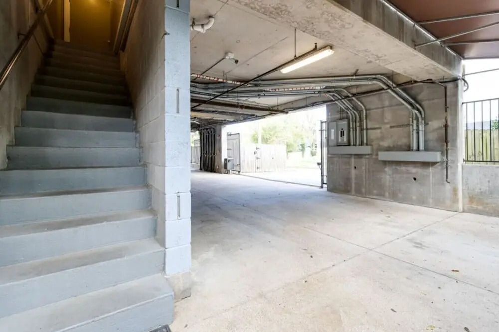 Bring Friends - Nashville Extra Large Rental Condo