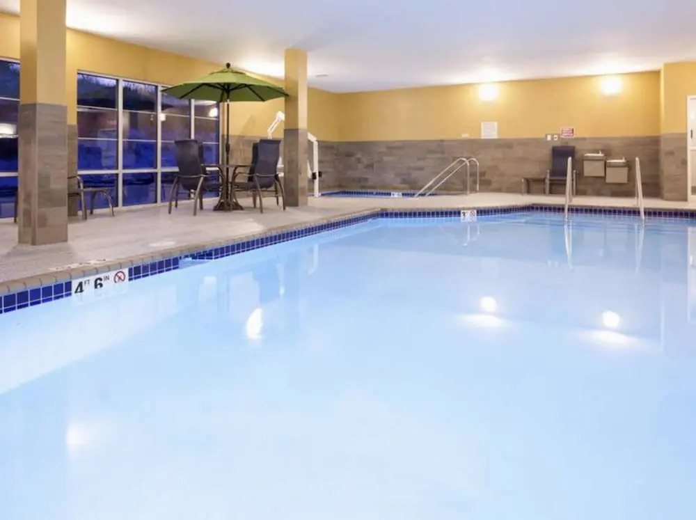 Little Crow Hotel & Conference, Trademark by Wyndham