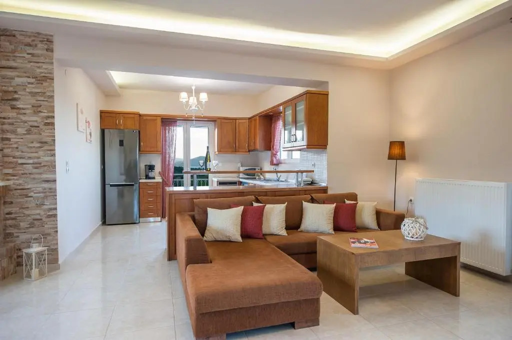 Nereid Villa, with Heated Pool & SpaWhirlpool, BBQ, By ThinkVilla