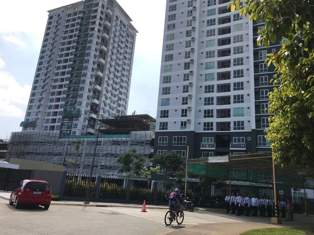 Studio Unit at Abreeza Place