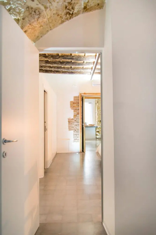 Stylish house in front of Casa Professa