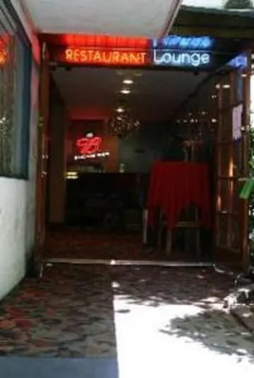 LA Adventurer Hotel