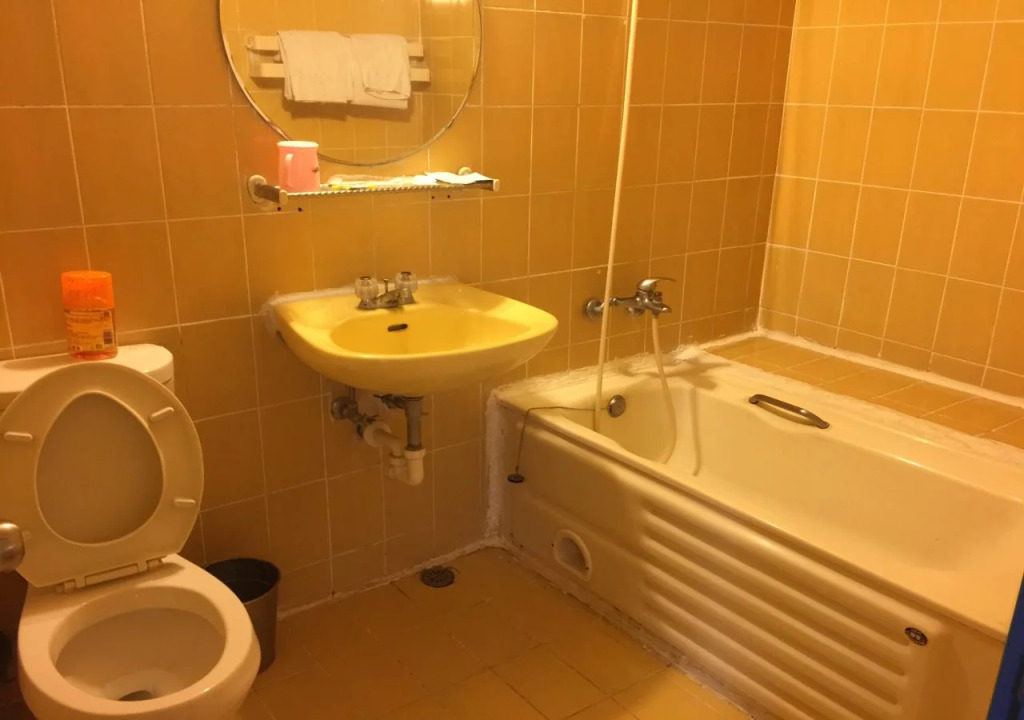 Adia Budget Hotel