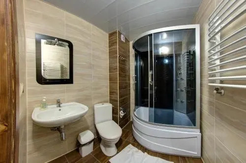 Lavina Hotel