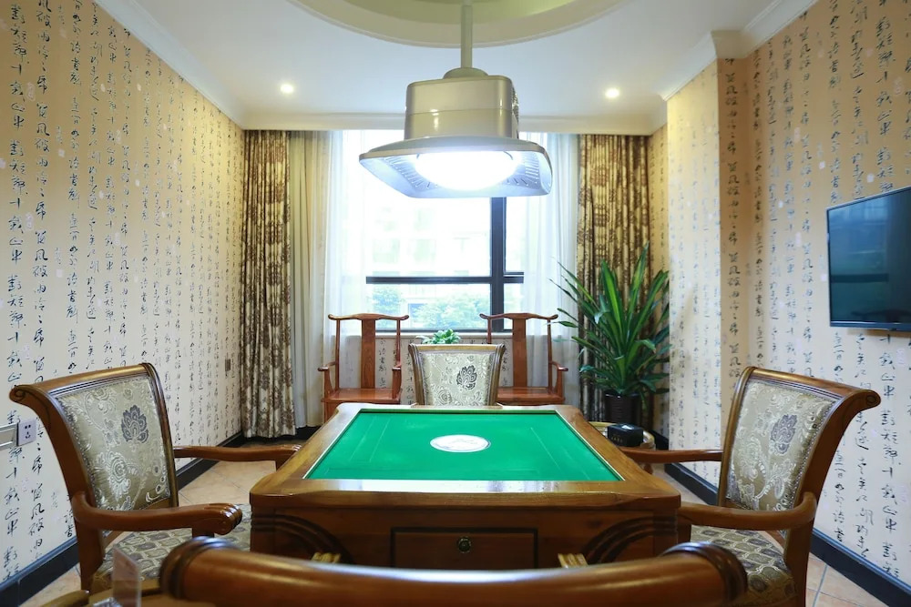 Shanglin Junhao Holiday Hotel