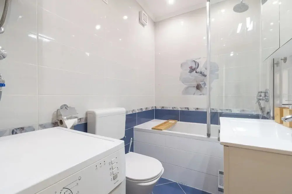 Zozo, Modern Two-Bedroom Suite