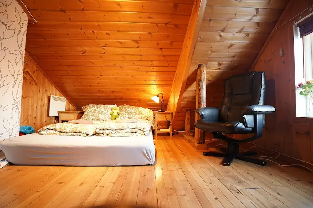 Arctic Rooms REKTOR
