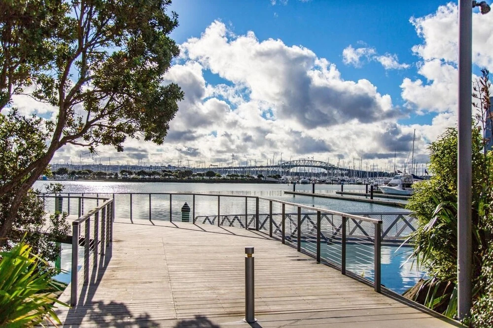 QV City Fringe Deluxe Apartment - 809