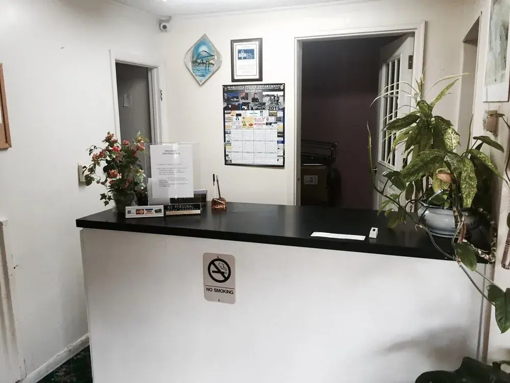 Executive Inn - Marianna