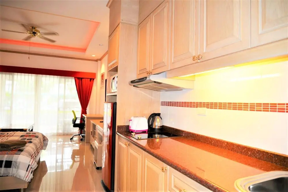Baan Suan Lalana Te Ground Floor Studio Apartment Jomtien