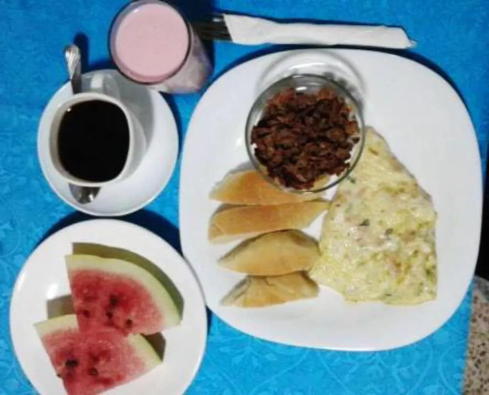 HOSTAL PIAZZOLLA