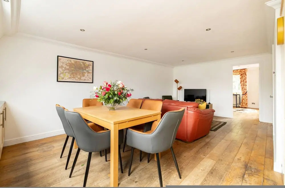 Your Home Away Newly Refurbished 3BR in Wandsworth