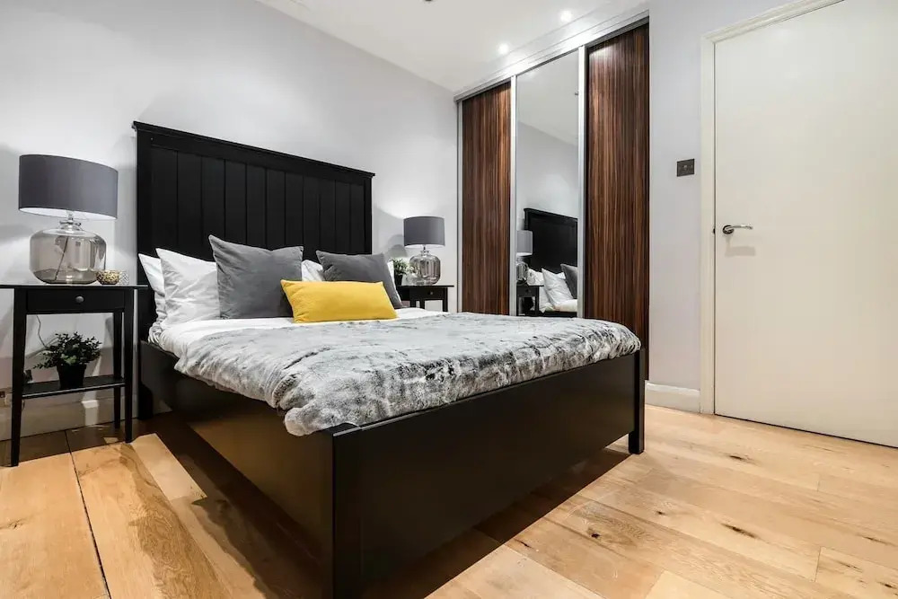 Soho Apartment, Theatres & Old Compton Street