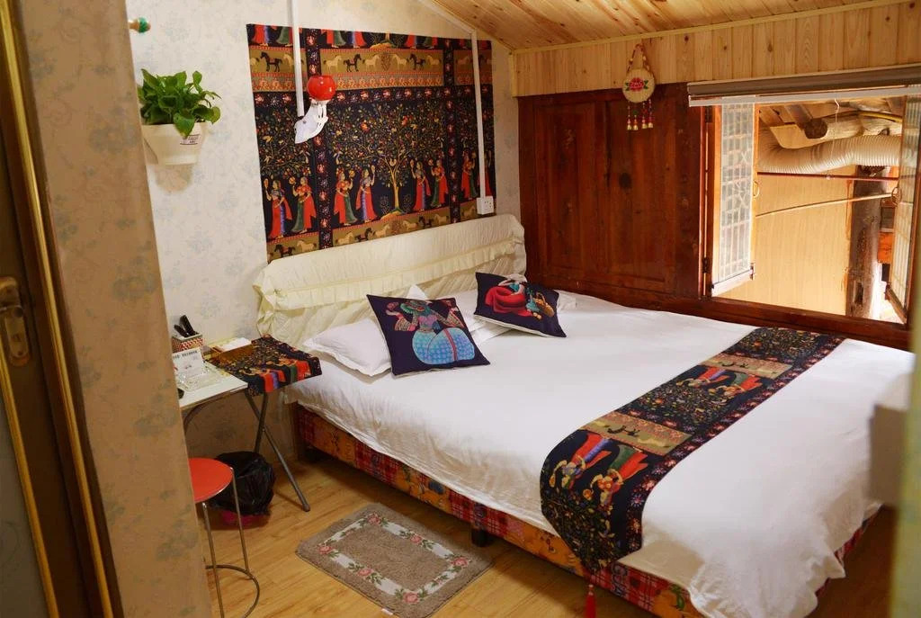 Langzhong Ancient Town Qinyou Inn