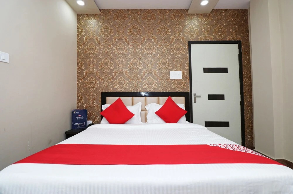 OYO 23139 Natraj Inn