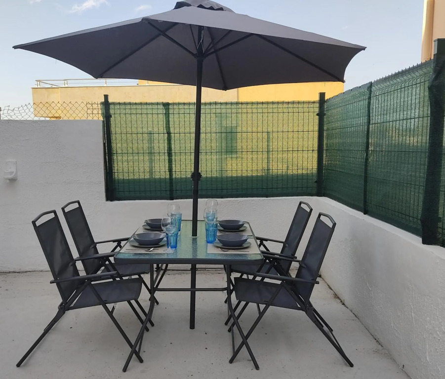 La Casita Blanca
