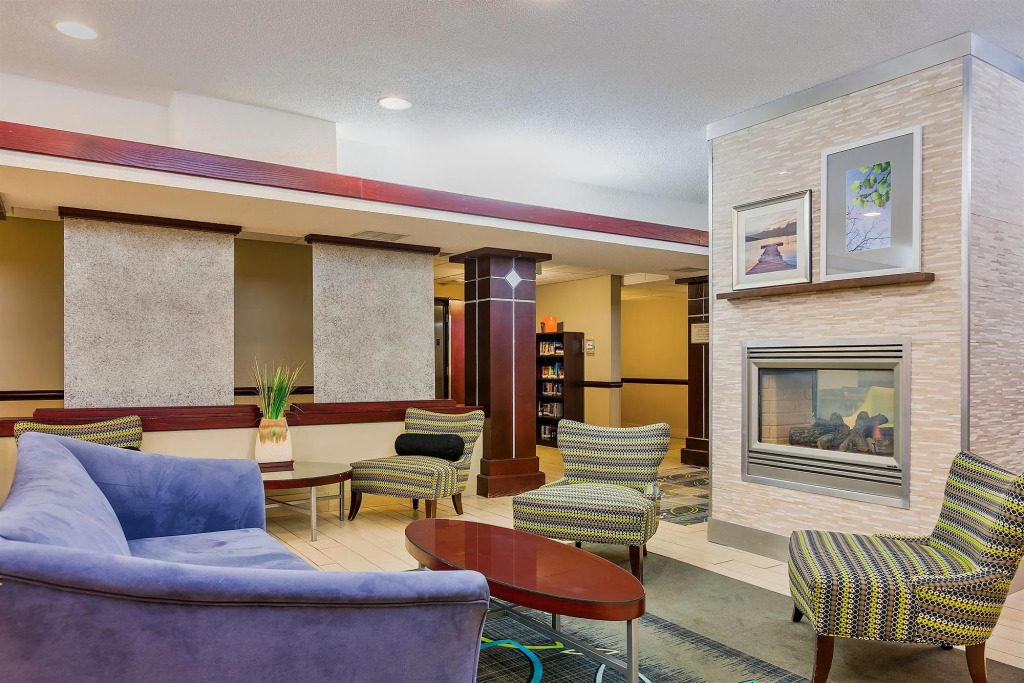 Staybridge Suites Cedar Rapids North by IHG