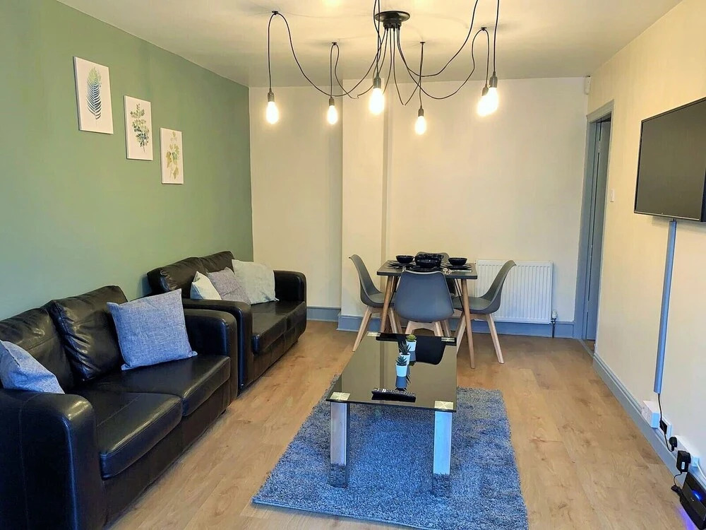 Lesbury Road Apartments