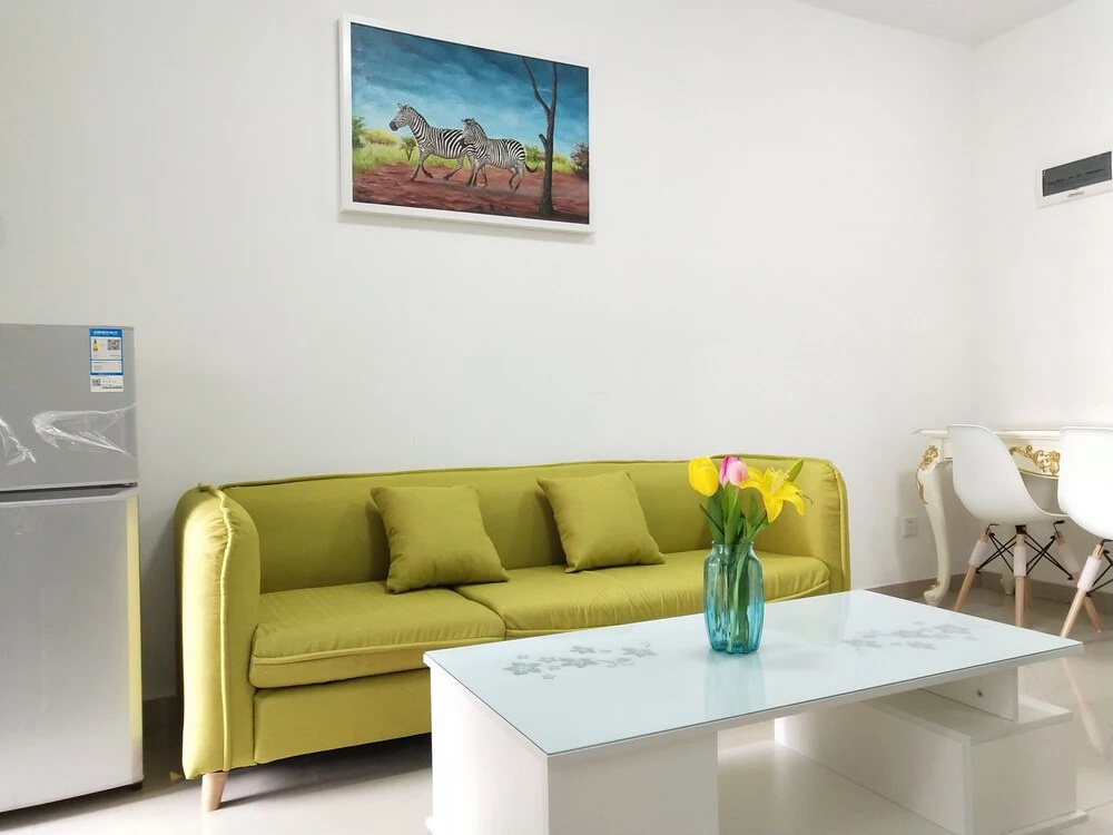 Gemmed Apartment
