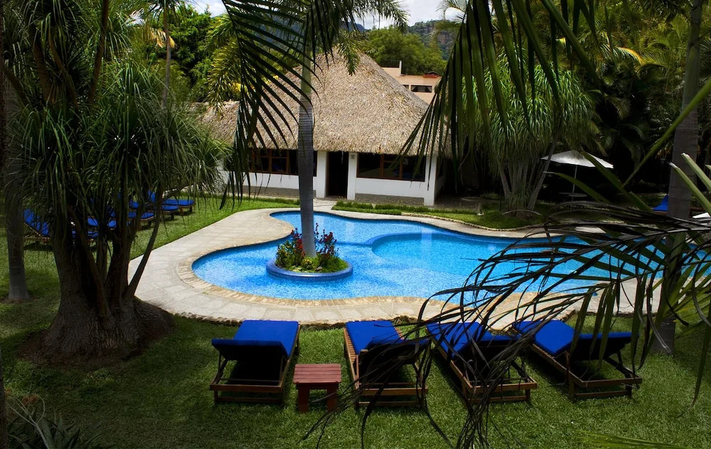 Hotel Dos Mundos Panajachel