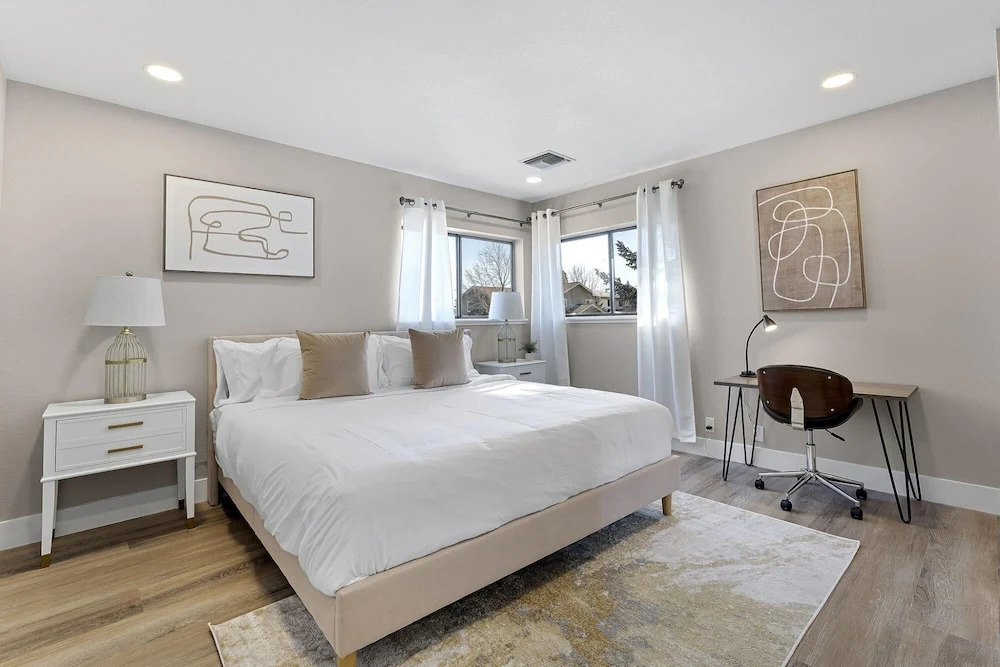 Elegant Reno Abode Close to Shops and Casinos