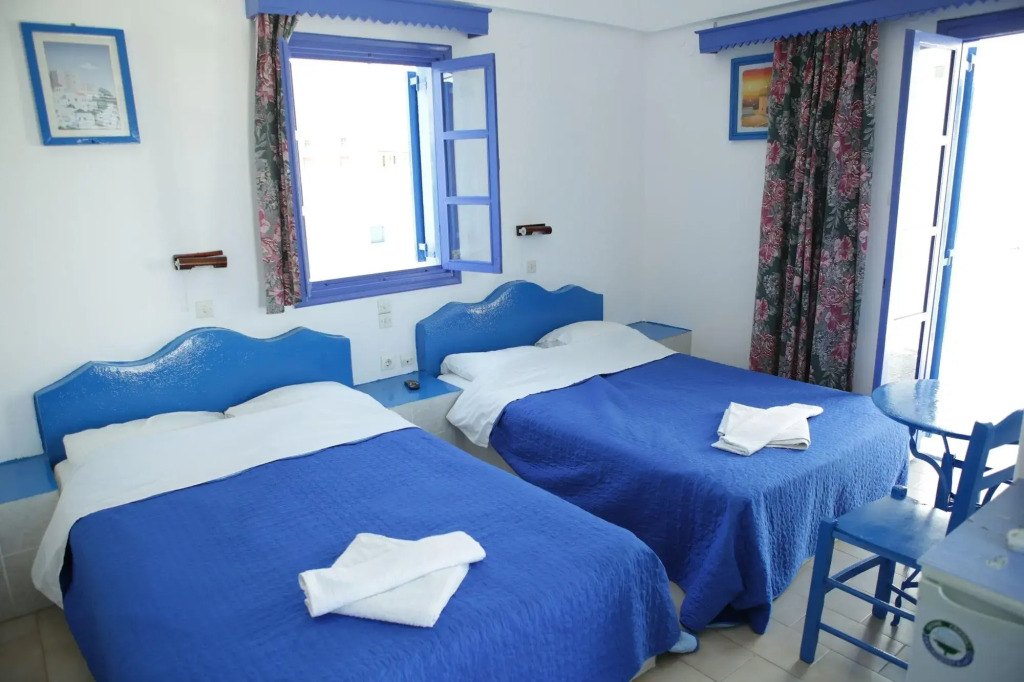 Hotel Perissa