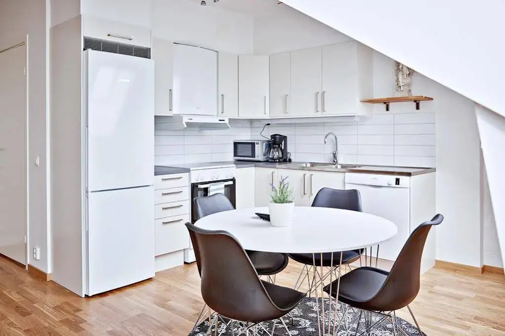 Engel Apartments
