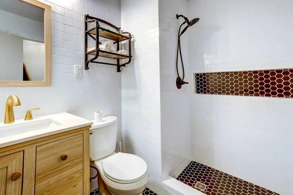 Inviting Frankfort Home Near Bourbon Trail!