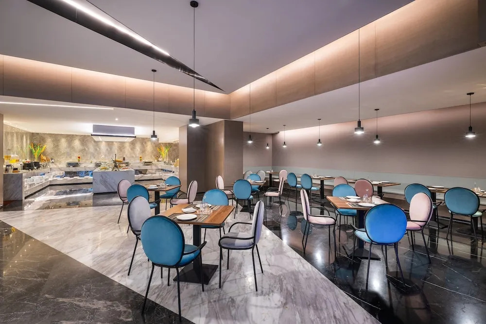 Mercure Chengdu Exhibition Center