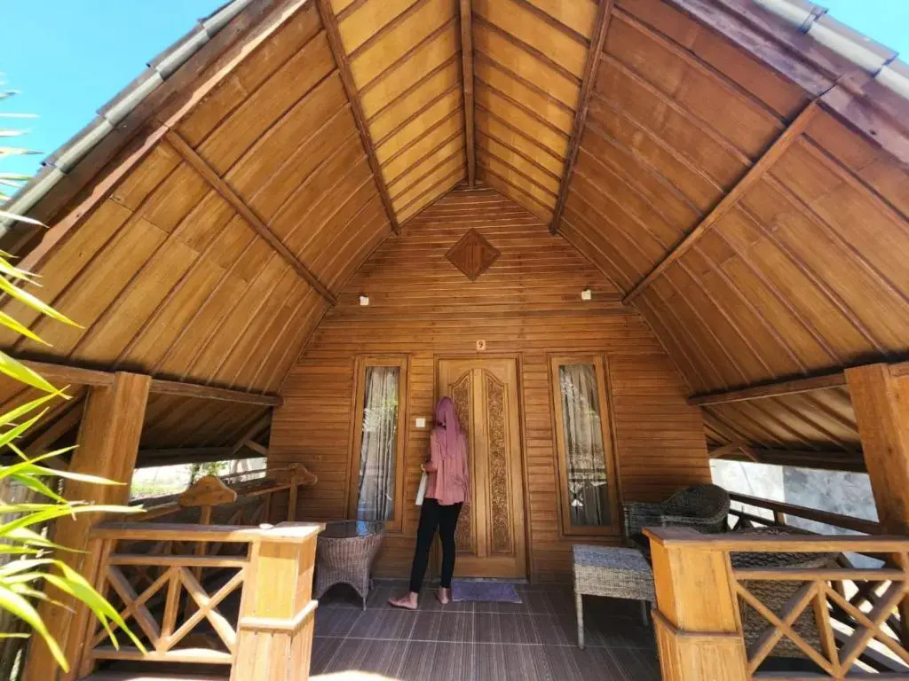 Oyo 1133 Gusung Indah Bungalow & Restaurant