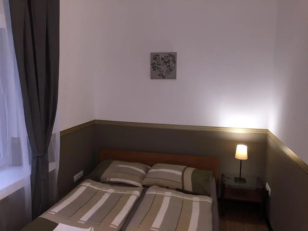 Elvis Guesthouse